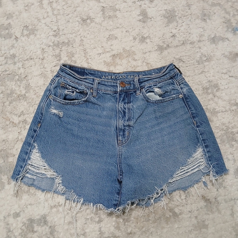 American Eagle Outfitters Highest Mom Denim Shorts ~ Size 4